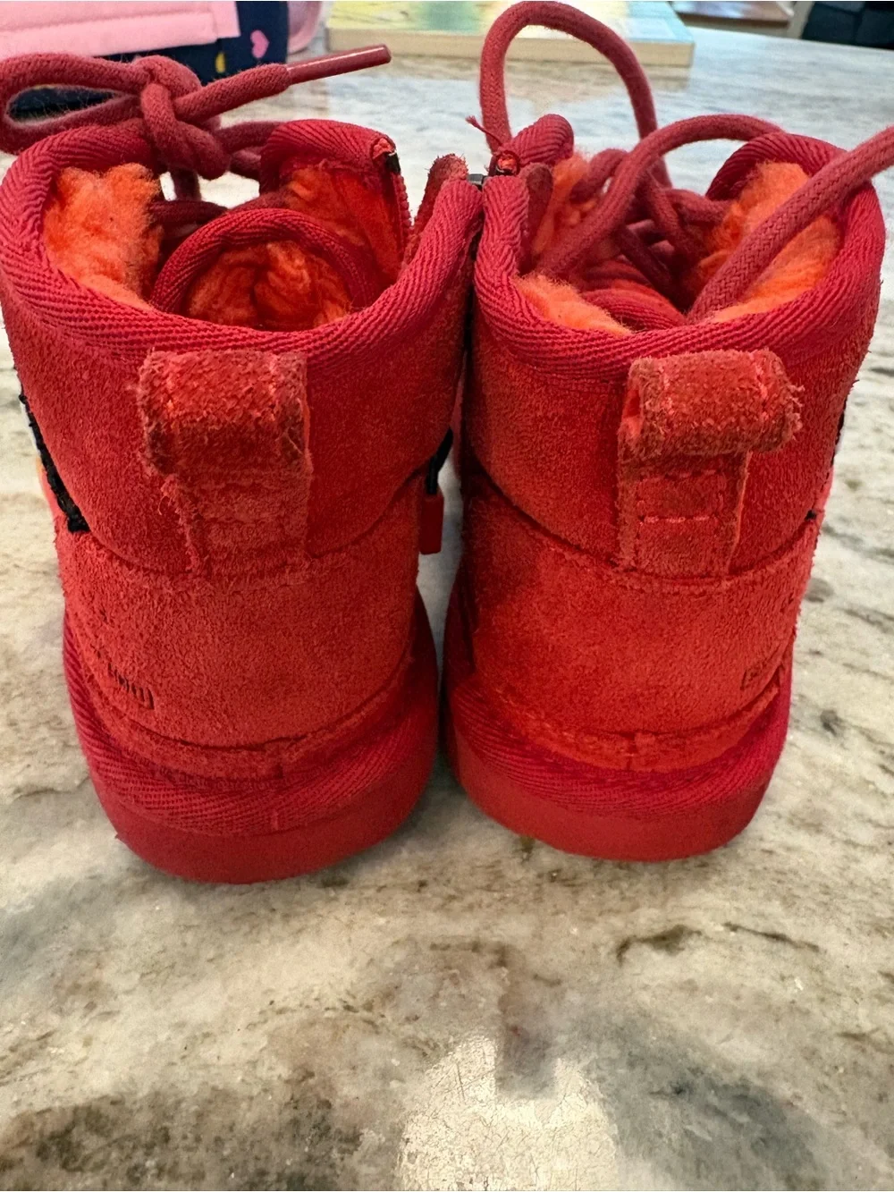 UGG Kids Red Elmo Suede Lace-Up Boots